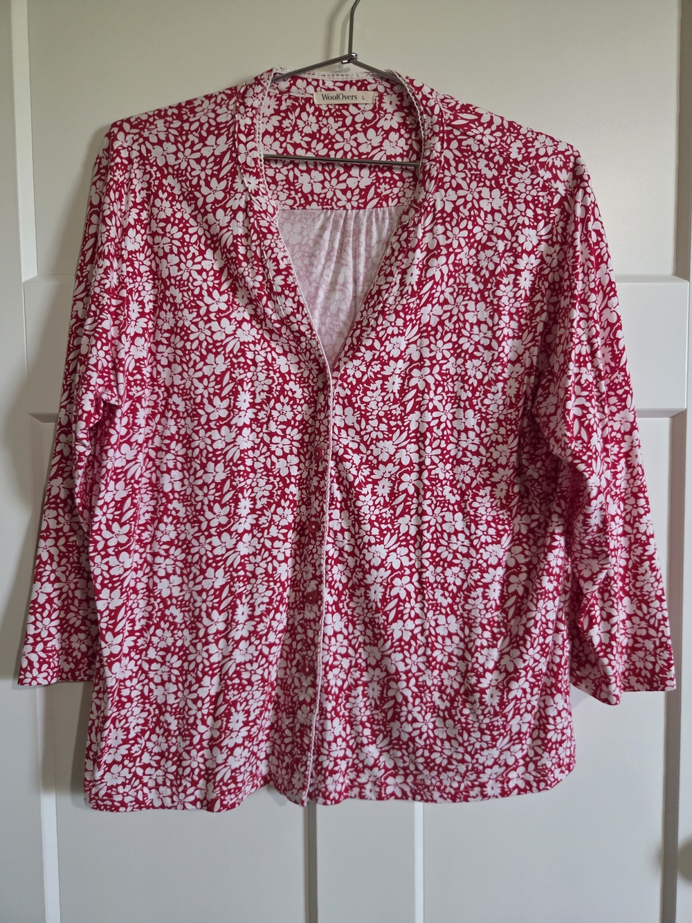 Women's Pink Floral Button-Front Shirt - Lightweight Casual Top